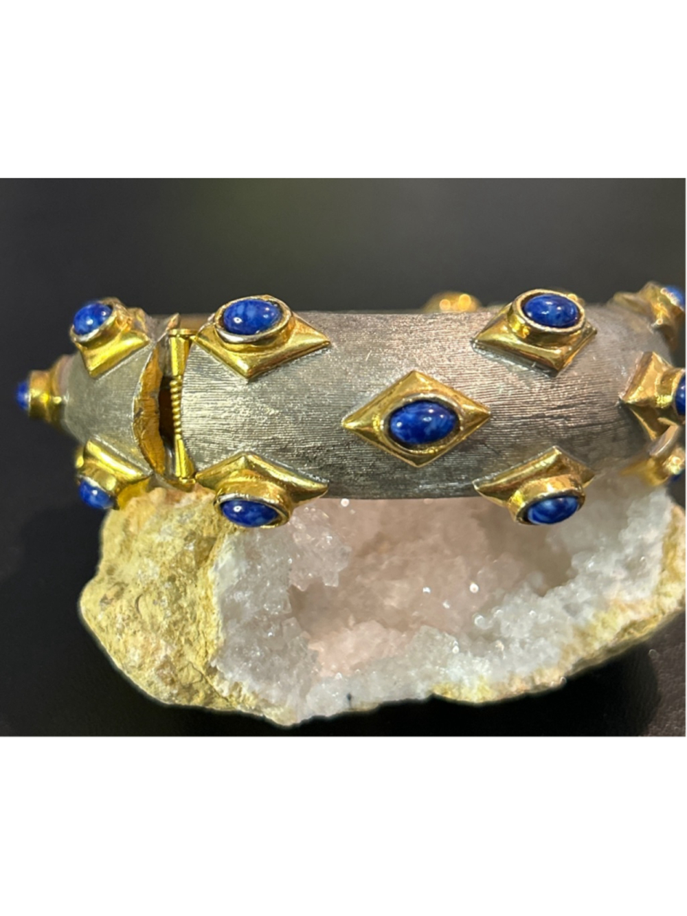 Women's KJL textured "Mogul" style textured gold-tone and silver-tone faux lapis - Picture 4 of 13